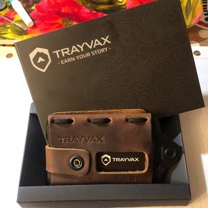 New Trayvax leather wallet